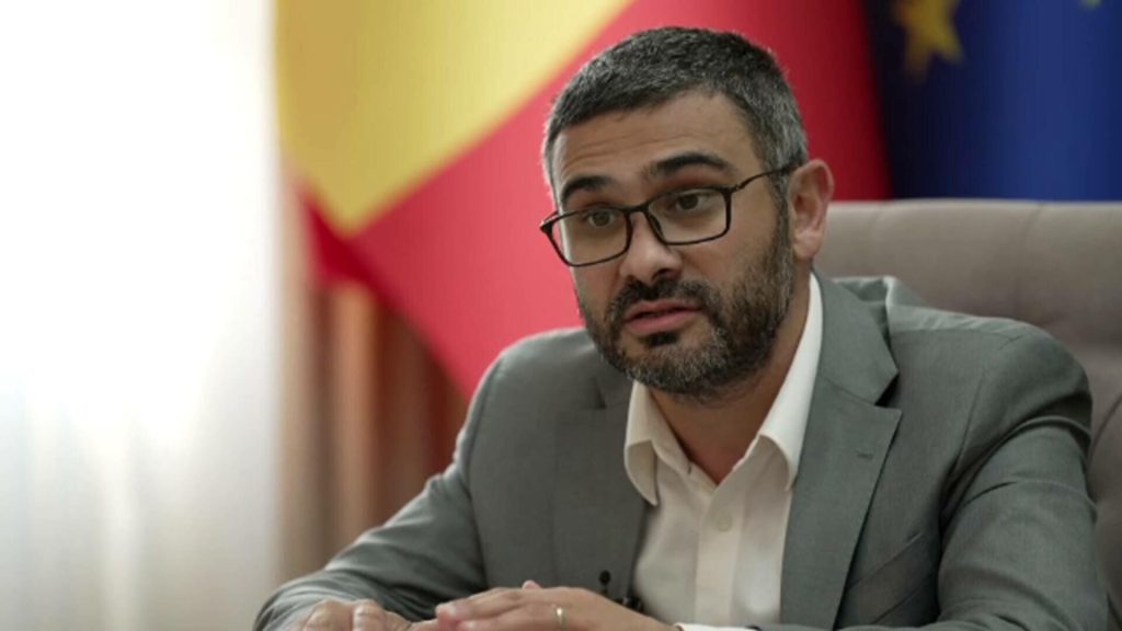 Ministrul Muncii cere regândirea înghețării alocațiilor: „Impact bugetar mare, dar nu de aici trebuie să începem”