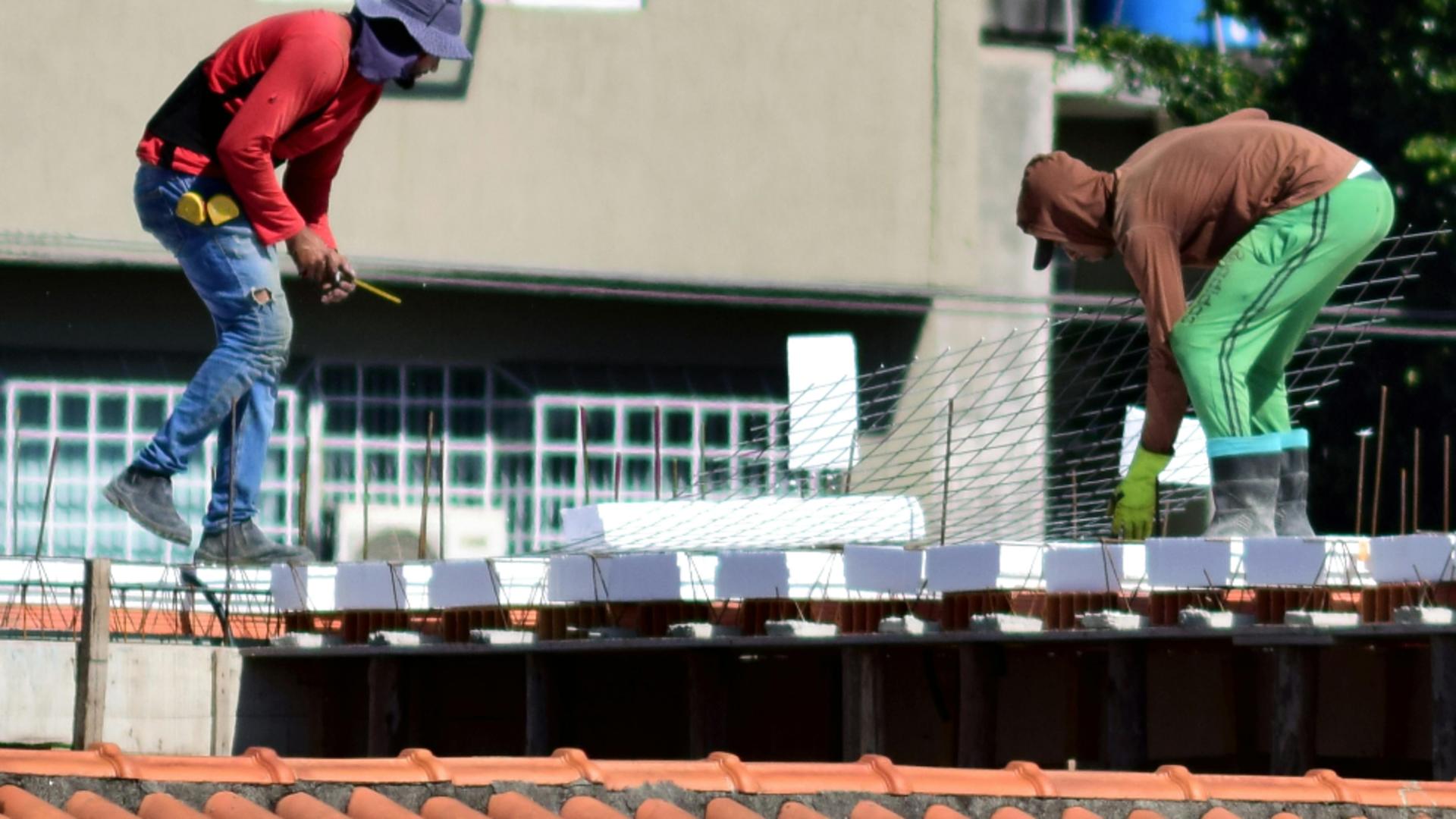 Proiectul OUG pentru lucrătorii străini, contestat de agențiile de recrutare. „Guvernul României doreşte impunerea unui monopol”