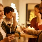 Cum trebuie să se comporte un musafir. Nu omiteți aceste lucruri când mergeți într-o vizită! Reguli de bune maniere