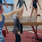 Nadia Comăneci, exemplu de curaj și sacrificiu: cum a urcat pe bârnă cu mâna rănită pentru a salva echipa României. Lecţie de Ziua Naţională