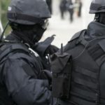 Zeci de percheziții la oameni care făceau acte false pentru ruși. Sunt implicaţi cetăţeni ucraineni, ajutaţi de avocaţi din Baroul Bucureşti