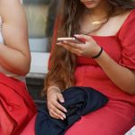 Din ce în ce mai multe femei își scot coastele pentru o talie de viespe. O tânără povestește experiența dureroasă