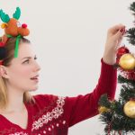 Tradiții și superstiții. Ce nuanțe nu ar trebui să folosești la decorarea bradului de Crăciun: aduc ghinion