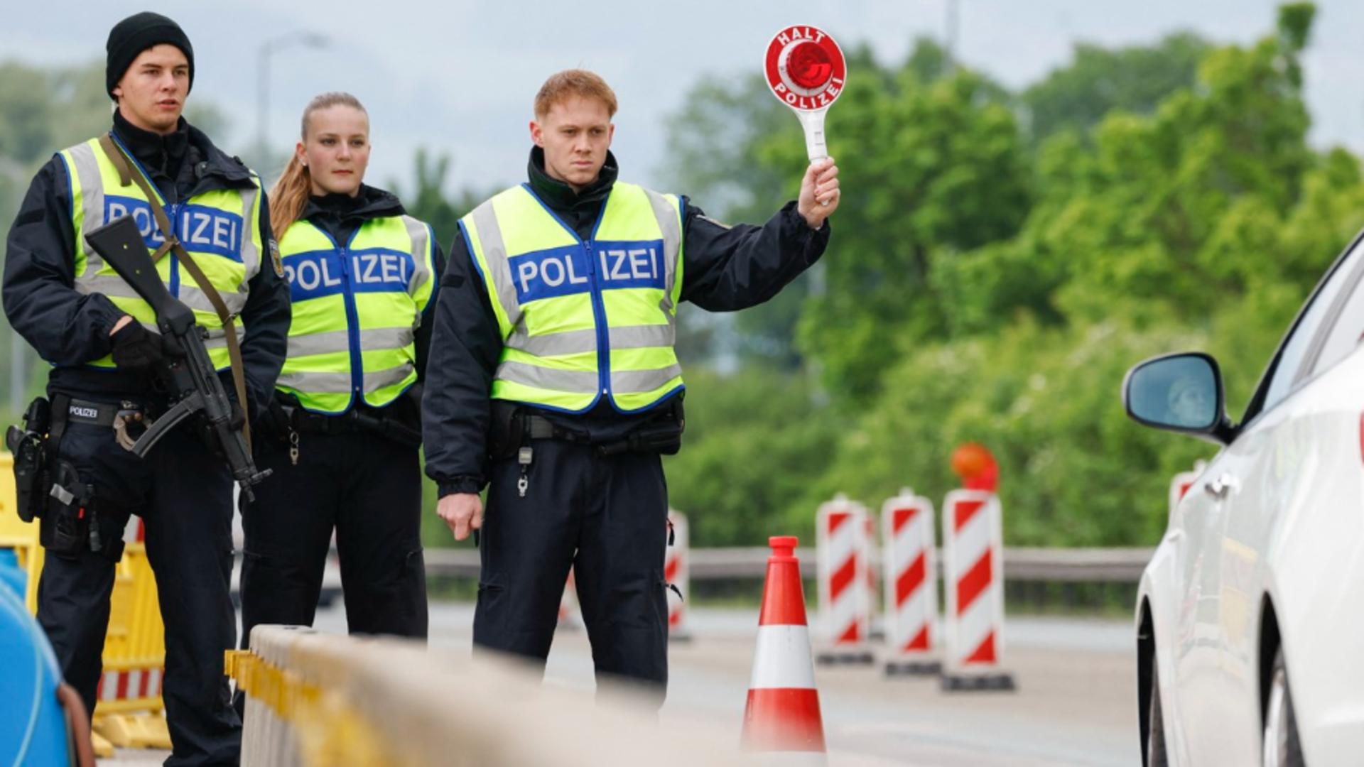 Austria introduce „10 porunci” pentru migranți. Cine nu le respectă este invitat să plece din țară