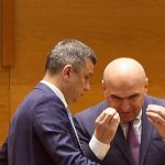 SURSE: Grindeanu i-a cerut lui Bolojan demiterea rezistei de la Mediu și desființarea ESZ Prahova care a lăsat oamenii fără apă – STENOGRAME