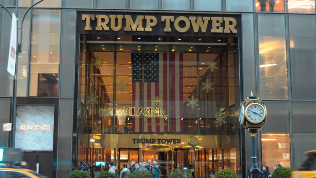 Trump vrea să cucerască Transilvania: hotel de lux cu 30 de etaje și complex rezidențial în Cluj-Napoca