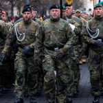 O țară europeană a aprobat o lege care permite reinstituirea serviciului militar obligatoriu