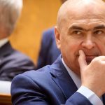 Bolojan vrea să îl demită pe ministrul Justiției pe modelul Ponta. Planul prin care a fost numită Kovesi în 2013 s-ar putea repeta