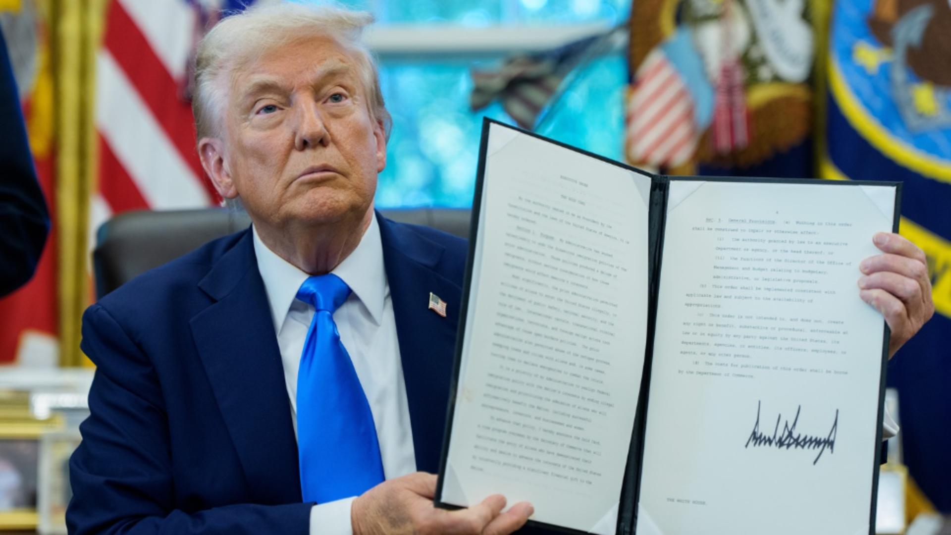 Donald Trump îi face pe plac lui Putin. Fără extinderea NATO și relansarea relațiilor cu Rusia, incluse în noua strategie națională de securitate