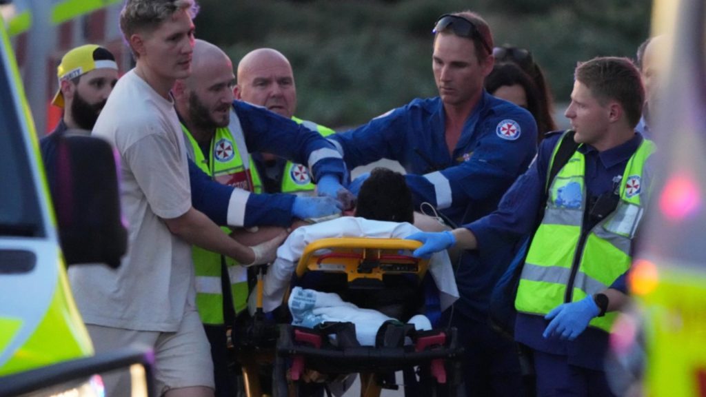 Atac sângeros într-o stațiune din Australia, la o ceremonie a comunității evreiești. Cel puțin 10 răniți – VIDEO