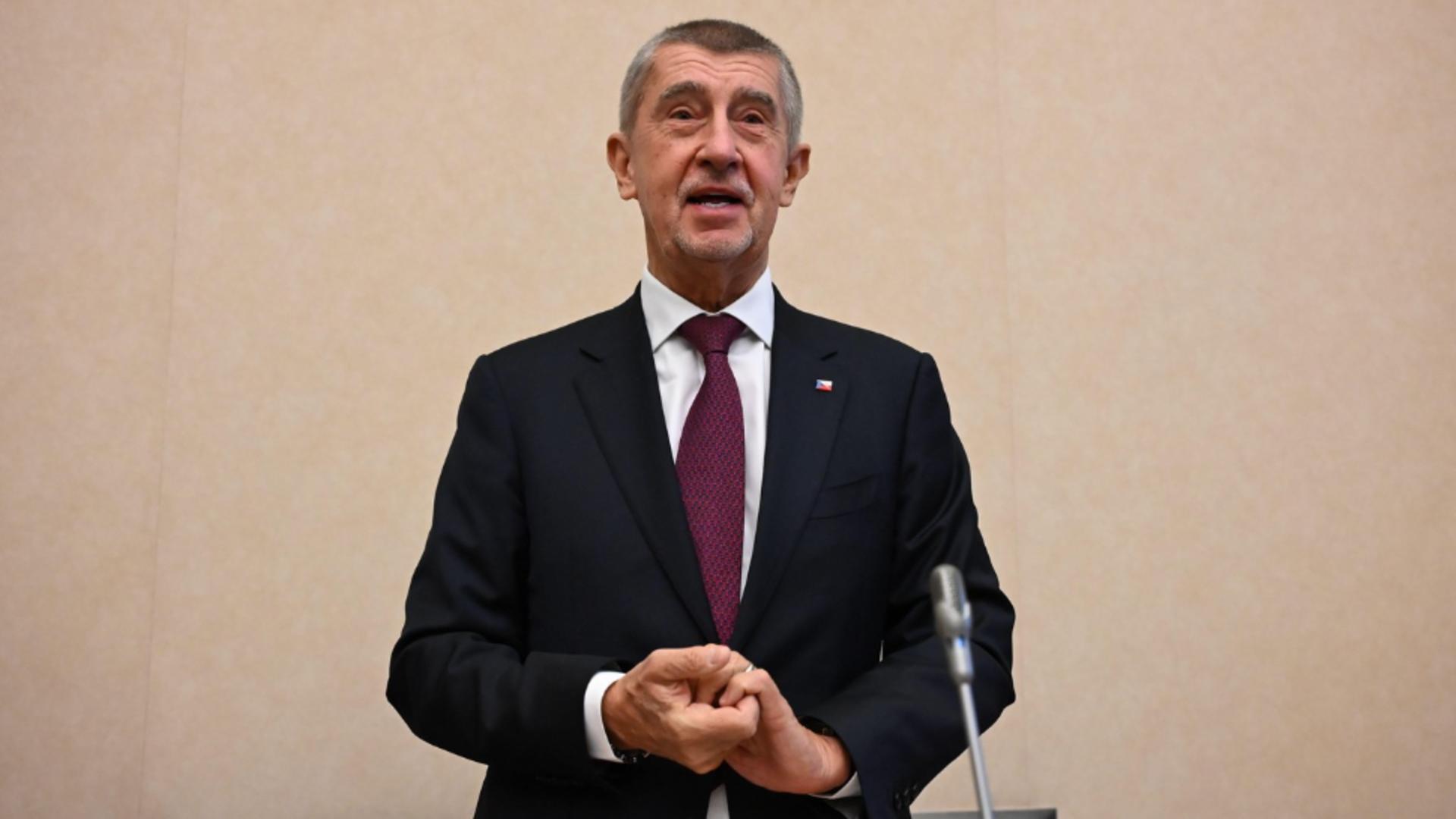 Noul premier al Cehiei se aliniază punctelor de vedere ale Ungariei și Slovaciei și se opune folosirii activelor rusești înghețate pentru finanțarea Ucrainei