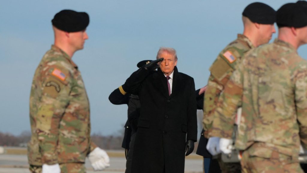Trump a decis câte trupe americane vor rămâne în Europa. SUA își reduc semnificativ prezența pe vechiul continent