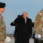 Trump a decis câte trupe americane vor rămâne în Europa. SUA își reduc semnificativ prezența pe vechiul continent