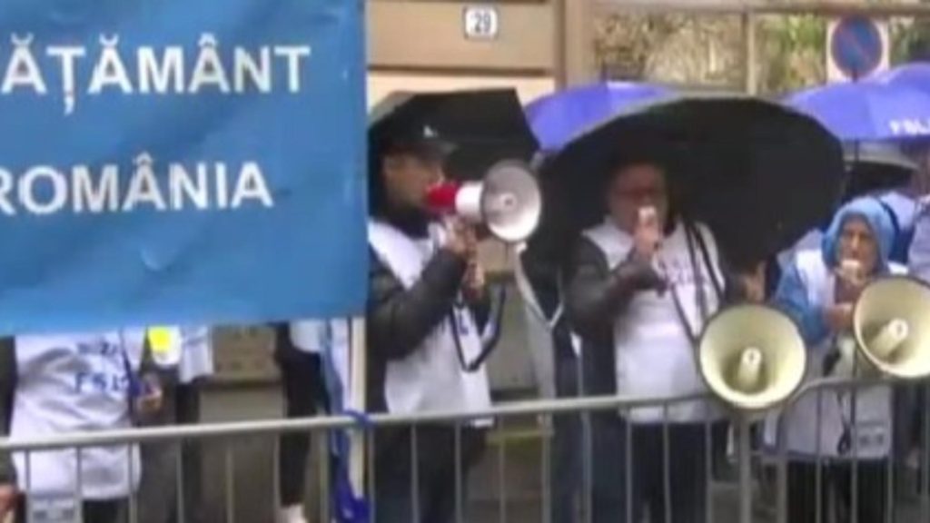 Profesorii și medicii anunță proteste majore pe final de an. Nemulțumirile ajung la poarta lui Nicușor Dan