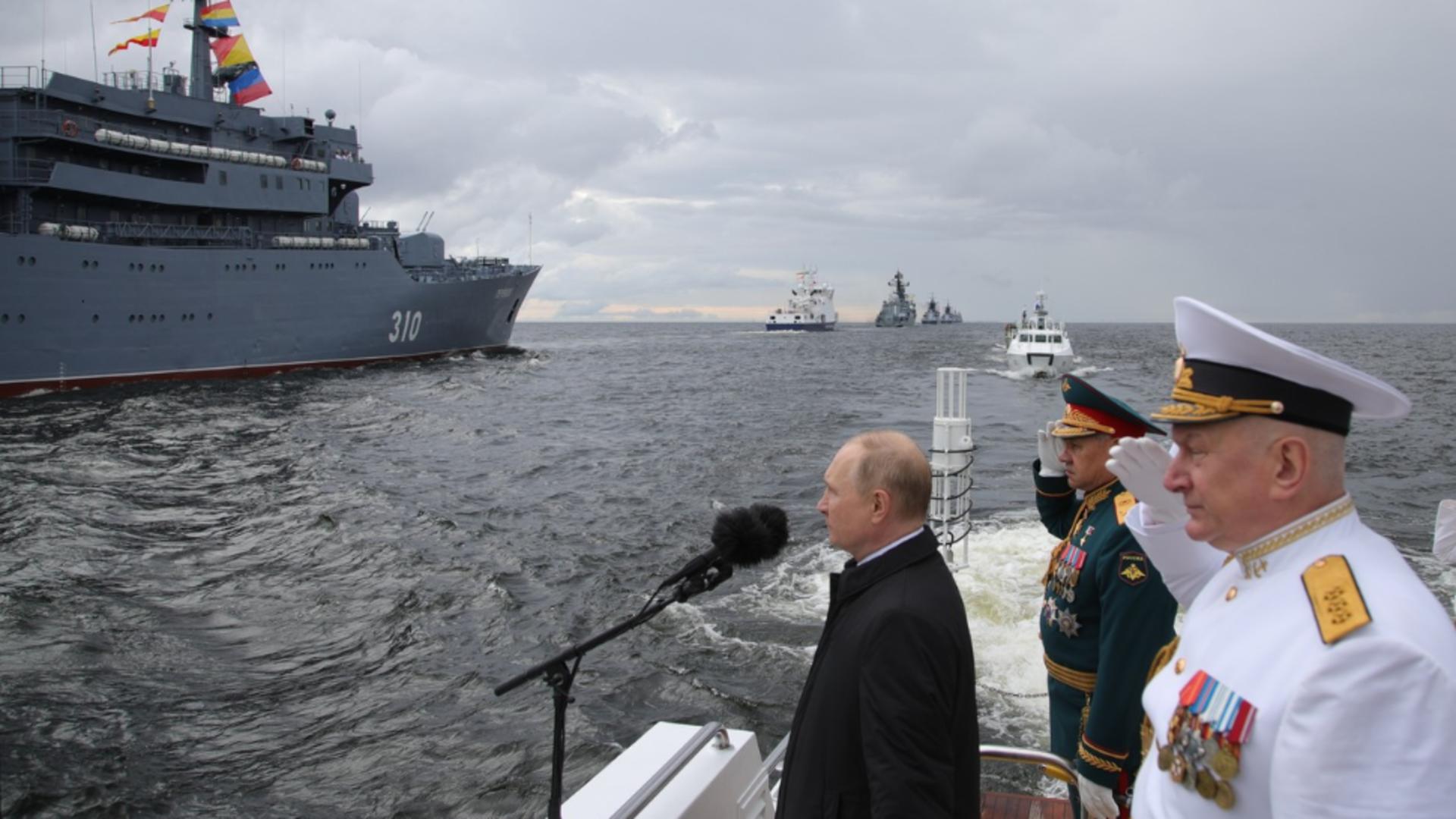 Războiul declarațiilor. Putin susține că Ucraina blochează drumul spre pace