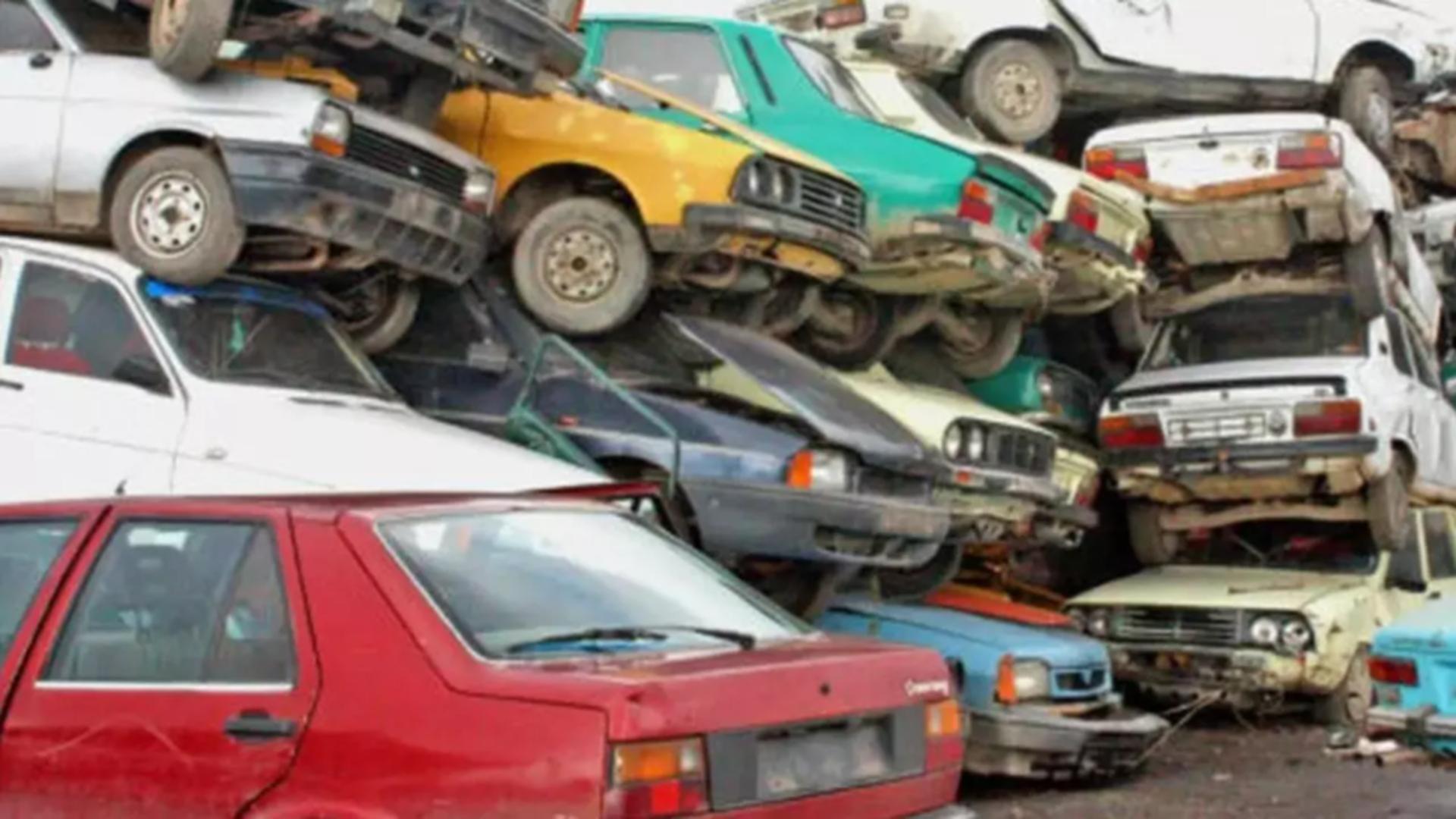 Programul Rabla 2025. Statul dă bani pentru mașină nouă. Cine poate beneficia de ecotichet