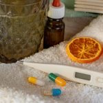 Remedii pentru durerile în gât. Cele mai eficiente ceaiuri care calmează această afecțiune