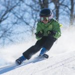 Vești bune pentru amatorii de schi. Pârtiile Bradul și Stadion din Poiana Brașov au fost deschise