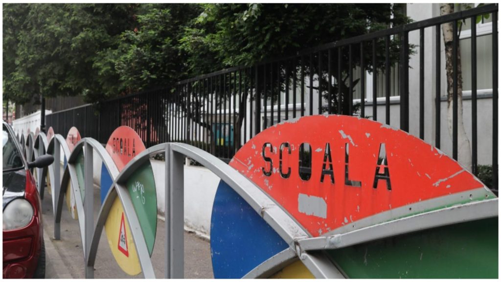 Proiect adoptat tacit în Senat. O nouă zi liberă în calendarul părinților la deschiderea anului școlar