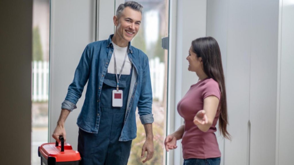 O țară din UE se confruntă cu deficit major de bărbați. Femeile apelează la „soți cu ora” să le ajute în gospodărie