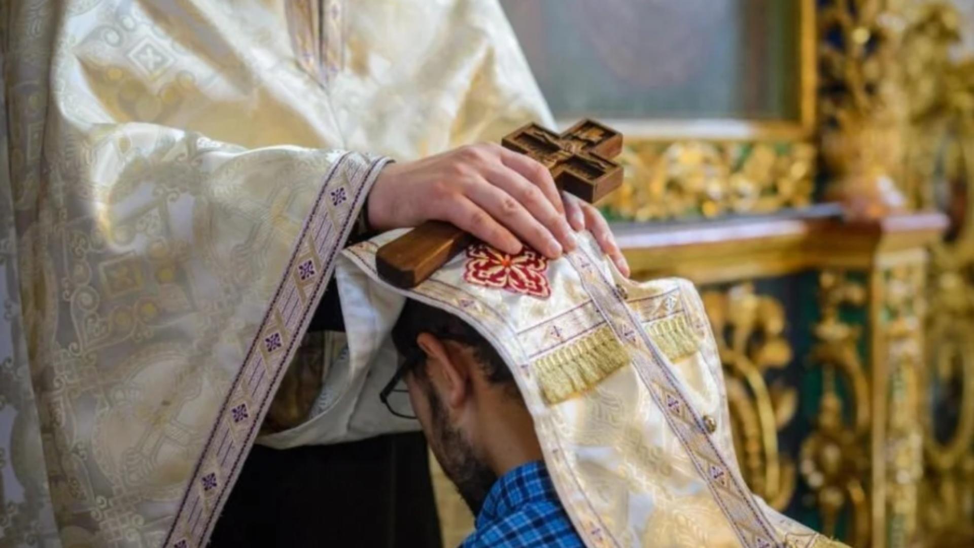 Când te poți spovedi în Postul Crăciunului. Un celebru duhovnic face lumină în acest caz