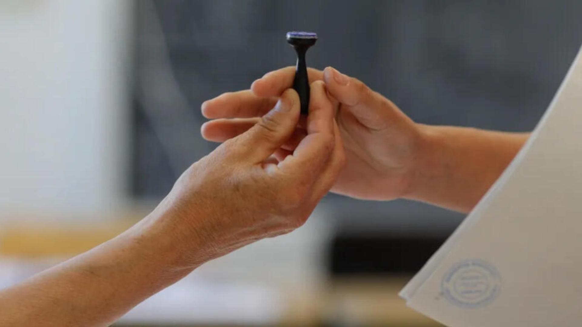 ALEGERI LOCALE PARȚIALE. Scrutin FĂRĂ incidente în primele ore de la deschiderea urnelor: anunțul MAI