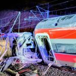 Un român se afla în trenul morții din Spania. Familia a văzut totul în direct, prin telefon: „Au trecut ore chinuitoare până când au aflat că a supraviețuit accidentului”