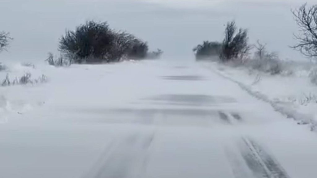 „Urmăriți prognoza meteo și limitați deplasările” – Recomandările DSU în condiții de vreme nefavorabilă