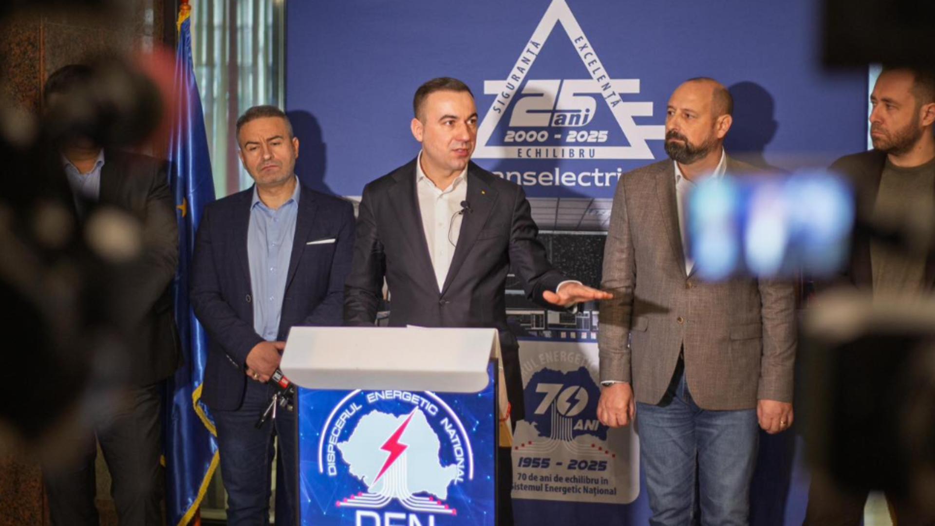 Bogdan Ivan, după mobilizarea din ultimele zile: România, în siguranță energetică, peste 90% dintre gospodăriile afectate de viscol au fost reconectate la rețea