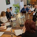 Soluții de urgență pentru apa caldă și căldura din București. Ciprian Ciucu și ministrul Energiei, întâlnire pentru remedierea problemelor