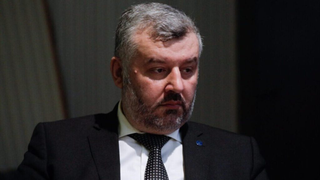 Bolojan a numit în Ministerul Energiei un secretar de stat care a condus o companie falimentară