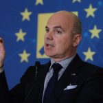 Cutremur în PNL? Rareș Bogdan cere explicații după revolta primarilor: „Telefonul îmi e plin de edili disperați”