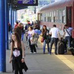 Marea economie la buget, după ce Bolojan le-a tăiat studenților biletele de tren. Cifra halucinantă înregistrată, după măsurile absurde de austeritate