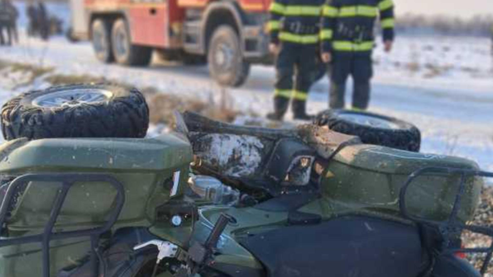 Tragedie în  Giurgiu. Un tânăr a fost găsit mort sub un ATV, pe un câmp