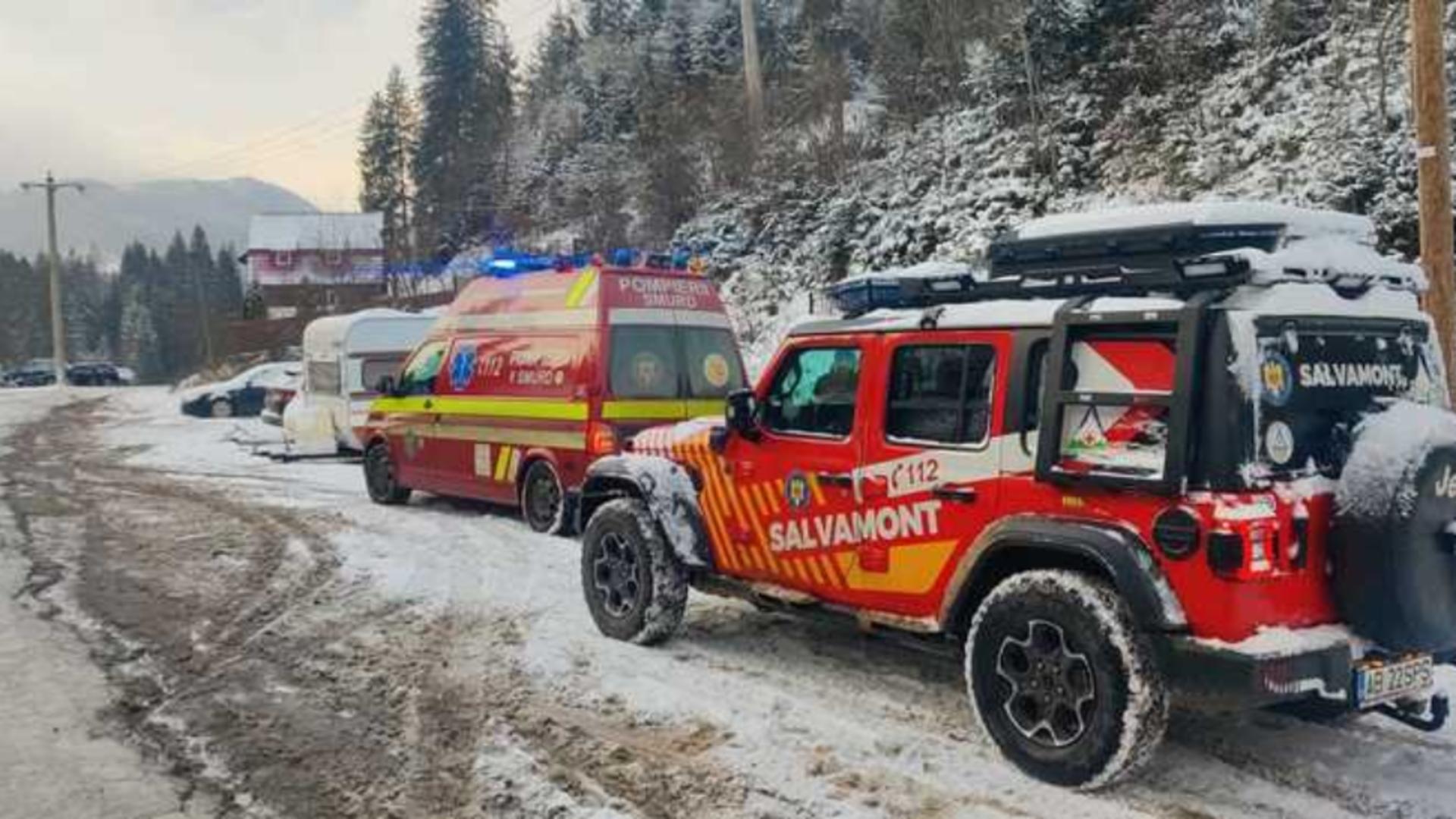 Două persoane, rănite după ce s-au răsturnat cu un ATV în zona staţiunii Arieşeni. Salvamontiștii au intervenit de urgență
