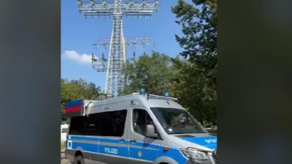 Fanaticii climei au lăsat în beznă capitala europeană. Cine sunt extremiștii care au lăsat Berlinul în întuneric?