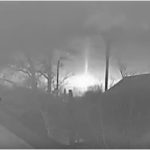 Alertă la granița României. Atacuri cu bombă surprinse de români din case -VIDEO