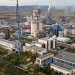 Un colos industrial din România frânează activitatea. Sute de angajați au fost trimiși acasă, mii de joburi sub semnul incertitudinii