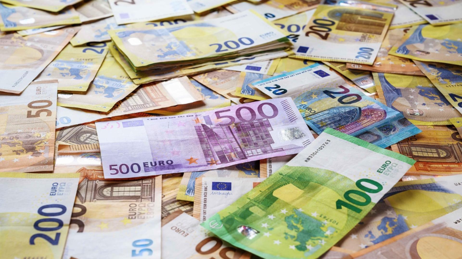 România, țara care are interzis la moneda unică. Când am putea trece la euro?