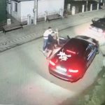 Violență extremă la Botoșani. Un șofer a fost atacat cu bâtele în trafic de patru bărbați. Agresorii sunt frați