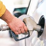 Primele SCUMPIRI din an: carburanții ne costă mai mult, începând de astăzi. Avertismentul specialiștilor: Pragul de 8 lei/litru ar putea fi depășit anul acesta