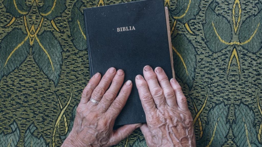 Sărbătoare 19 ianuarie. Sfântul Macarie Egipteanul. Cruce neagră în calendar