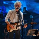 Doliu în lumea muzicii rock. A murit Bob Weir, chitaristul formației Grateful Dead