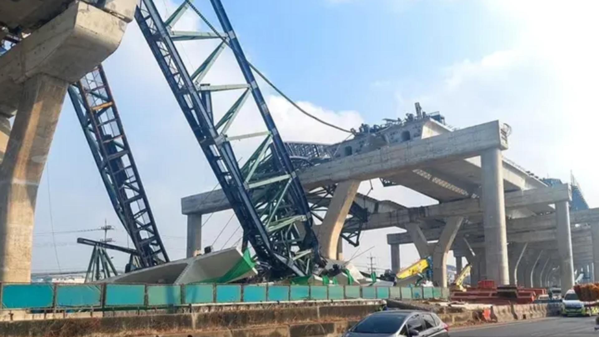 O altă macara prăbușită în Thailanda, la doar o zi distanță de masacrul feroviar din aceeași țară. Doi oameni au murit