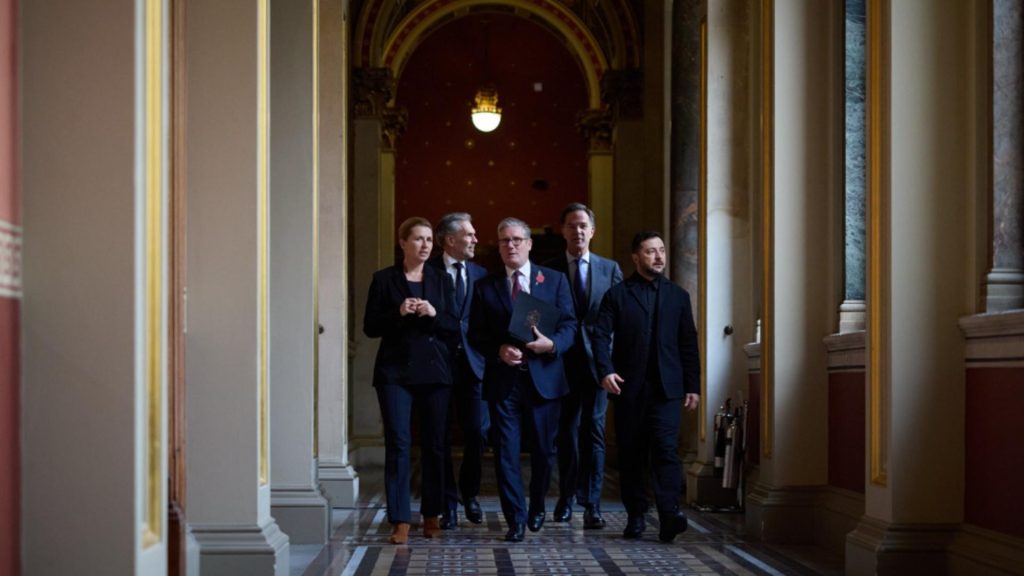 Liderii Coaliției se întâlnesc pentru prima dată în acest an pentru a tranșa măsurile de reducere a cheltuielilor