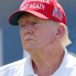 Donald Trump, supărat că fotografii îl fac să pară „puțin gras”. Replica virală a democraților a strâns milioane de vizualizări: „Nu e vina lor”