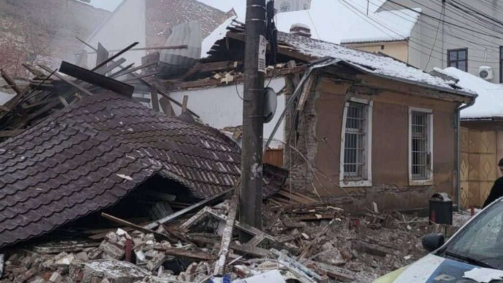 Care a fost de fapt cauza exploziei de la Poliția Lugoj. Experții au descoperit sursa dezastrului care a băgat doi polițiști în spital