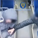 Val de furturi în România. Un bărbat a rămas fără ceas după ce a adormit în autobuz. VIDEO