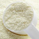 Alertă alimentară: mai multe tipuri de lapte praf pentru bebeluși, retrase de urgență de la raft. Risc ridicat de contaminare cu o toxină periculoasă – FOTO