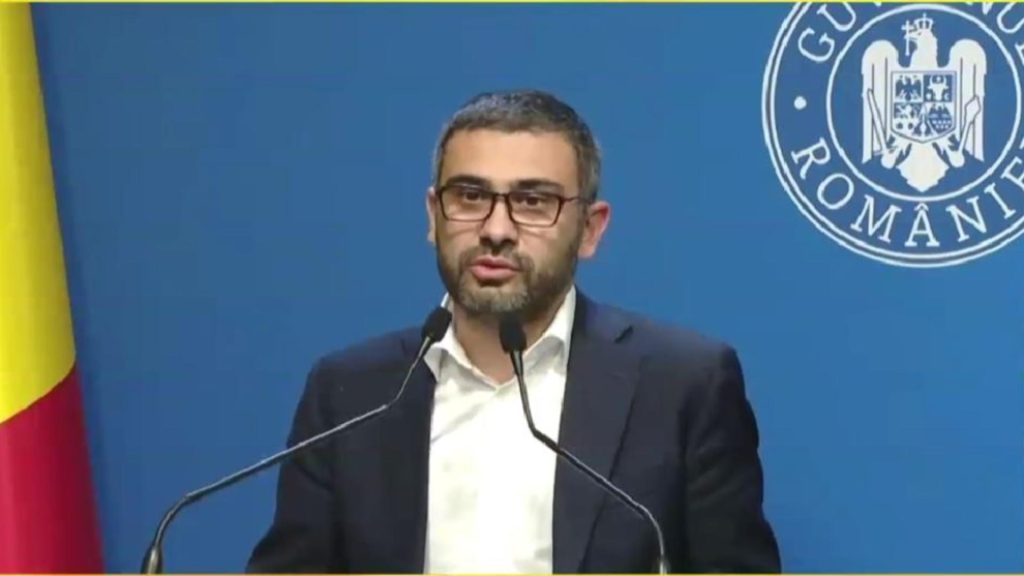 Mesajul sfidător al ministrului Muncii după ce a înghețat pensiile: „Am fost aproape de români”